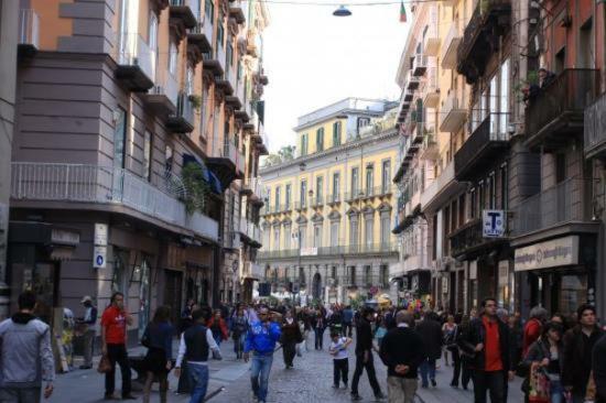 La Casa Di Nana' Napels